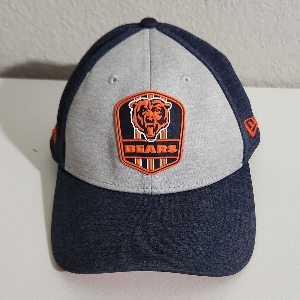 Bears CHI NFL stretch fit size small medium 39thirty New Era HAS FLAWS